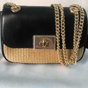 NWOT Coach Black & Rattan Shoulder Bag Gold Chain